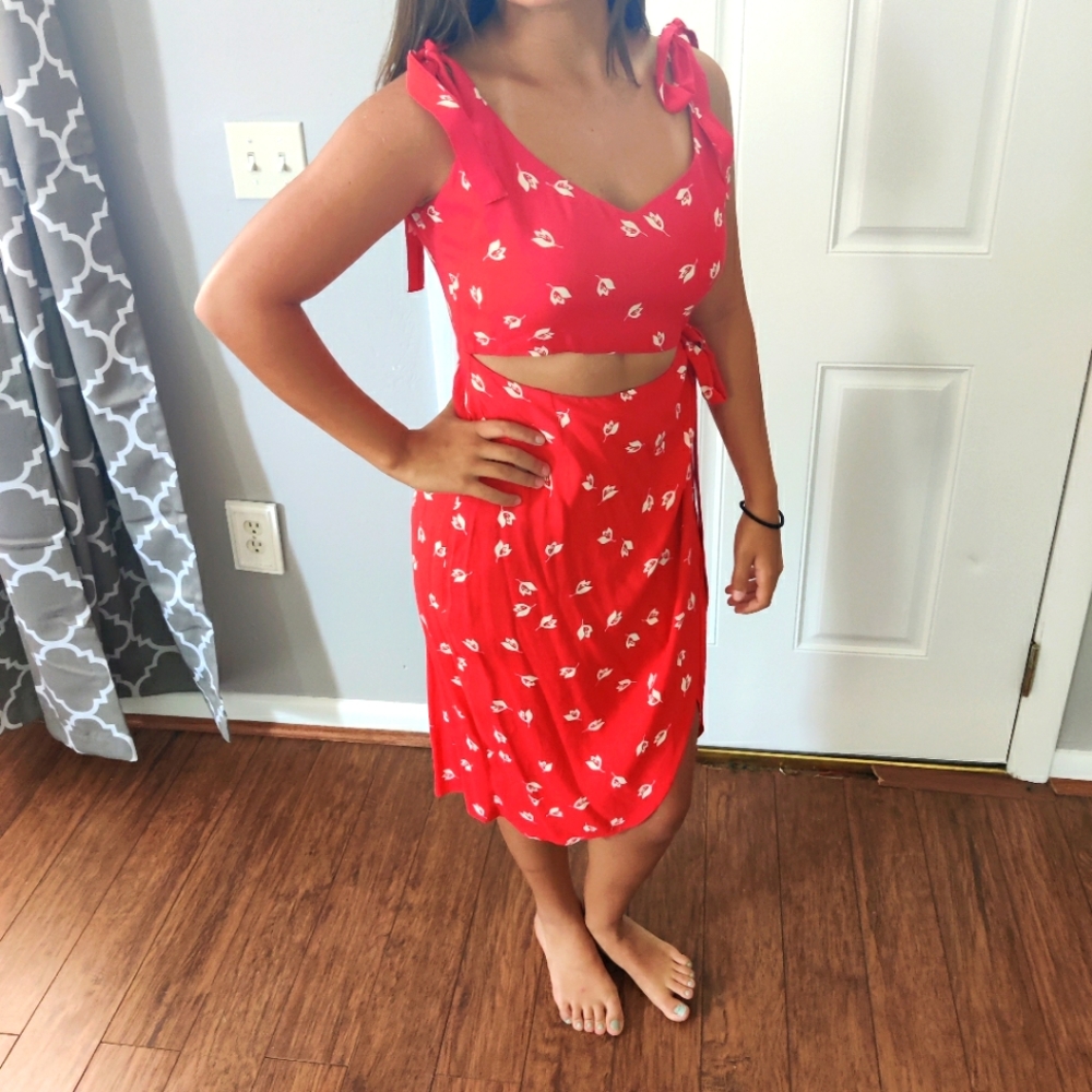 EUC hard to find Reformation wrap dress